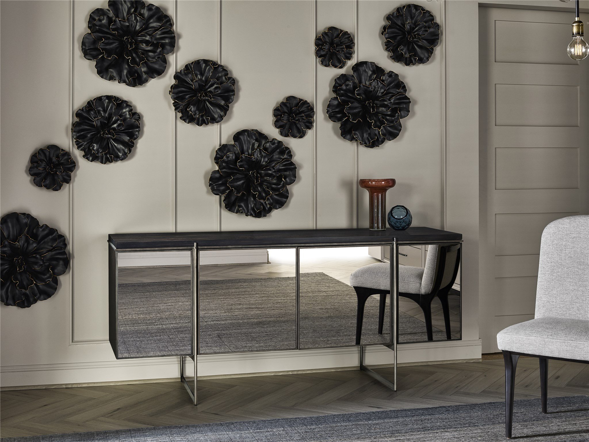 Mondrian Sideboard - Image 2