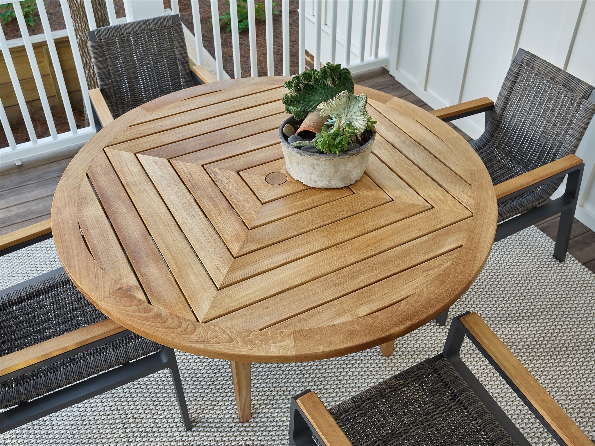 Chesapeake Round Dining Table - Image 4