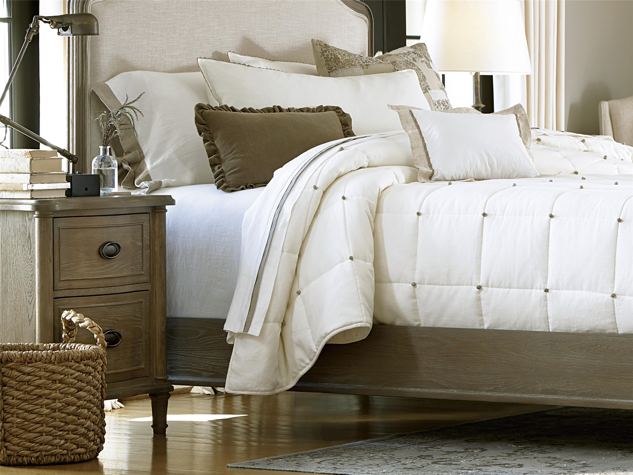 CURATED NIGHTSTAND - Image 2