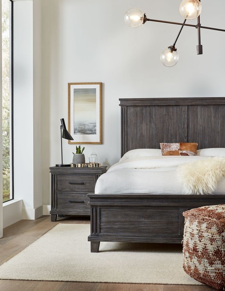 HAMPTON BAY PLATFORM BED - Image 3