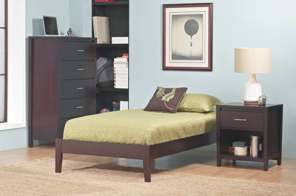 SIMPLE PLATFORM BED - Image 4