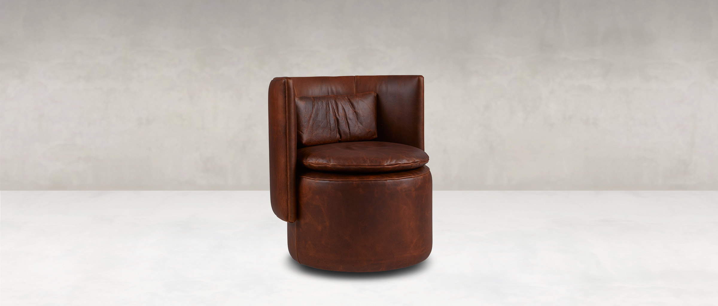 THE BUTTERCUP SWIVEL CHAIR - Image 10