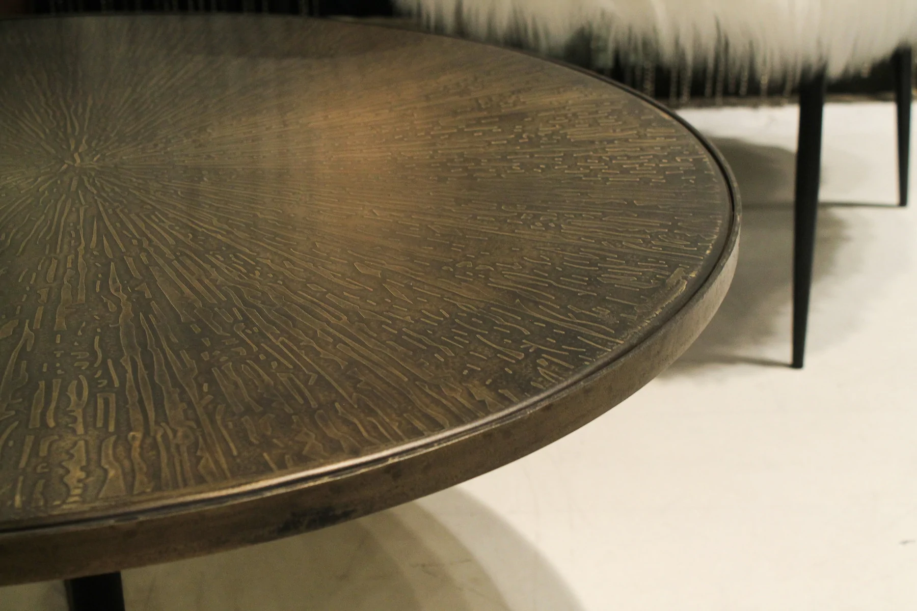 STELLAR ROUND COFFEE TABLE - Image 2