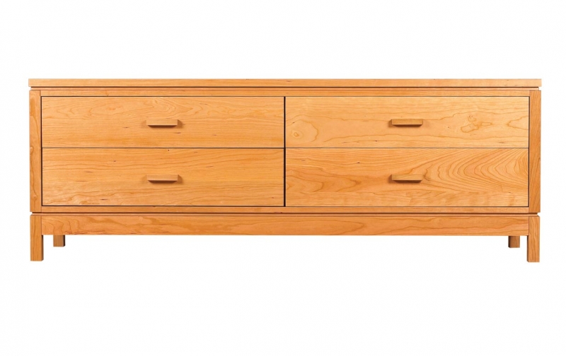 Freeport 4 Drawer Low Dresser