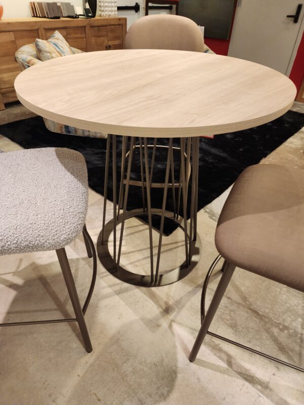 Calypso Counter Table